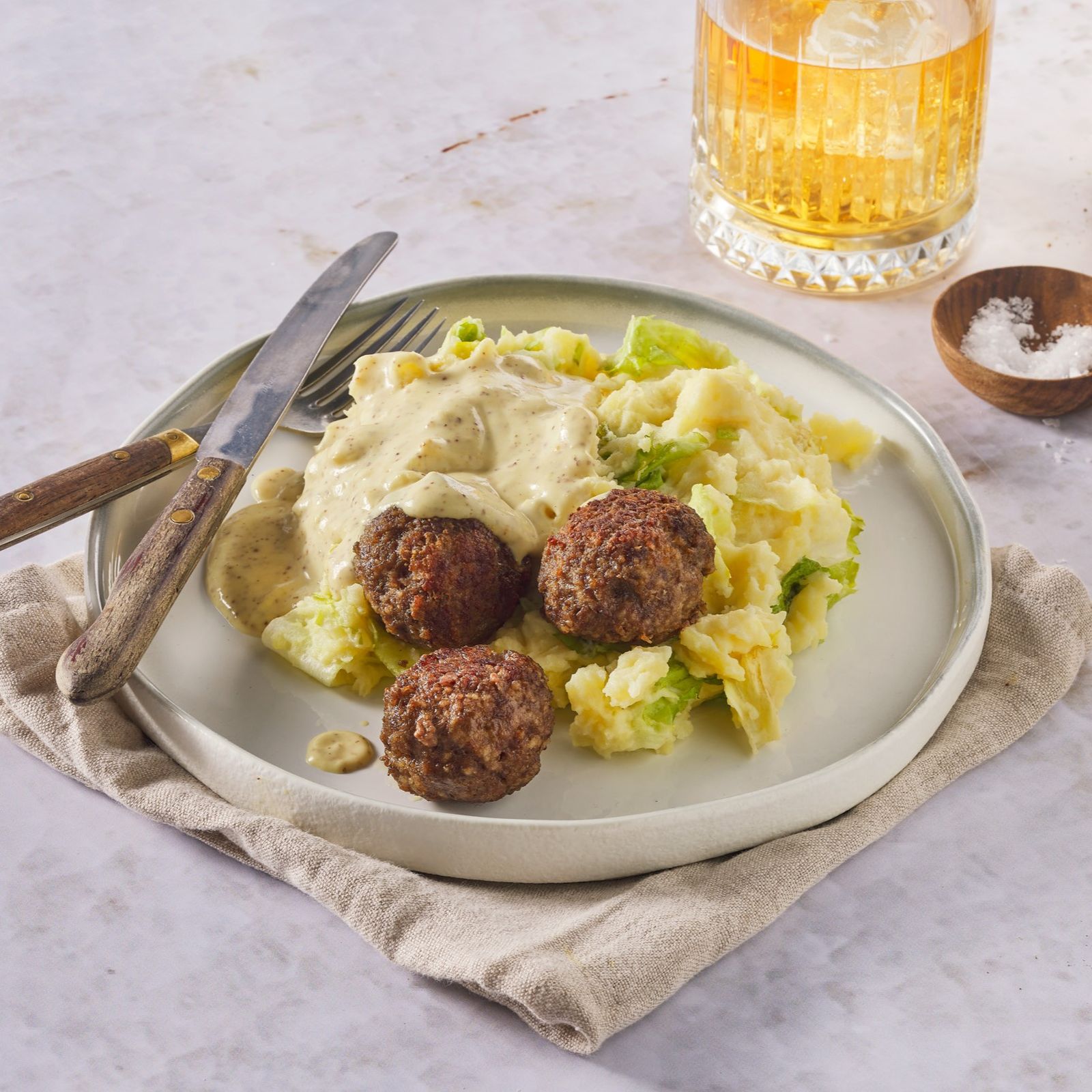 Gehaktballetjes met andijviestamppot